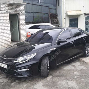 K5 중고차 시세 더 뉴 K5 2세대 중고 검정색 2019년식 68,918km 가솔린 2.0 럭셔리 수원중고차