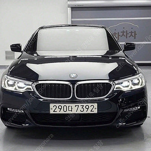 BMW 5시리즈 중고 5시리즈 중고차 할부 BMW 520D 중고 검정색 2018년식 520d M 스포츠 중고차싸게사기