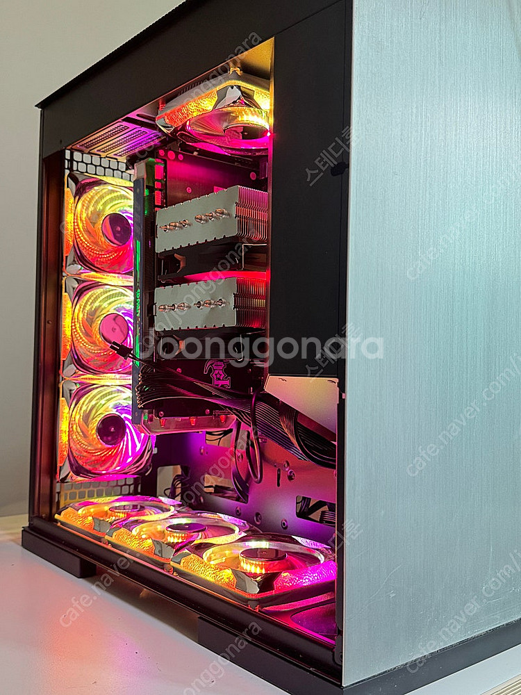 7800X3D 64GB 2TB 컴퓨터 + LG 32인치...--2