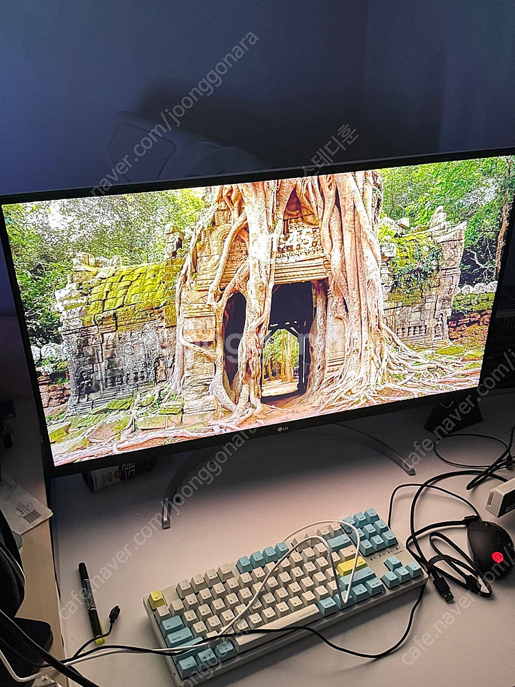 7800X3D 64GB 2TB 컴퓨터 + LG 32인치...--6