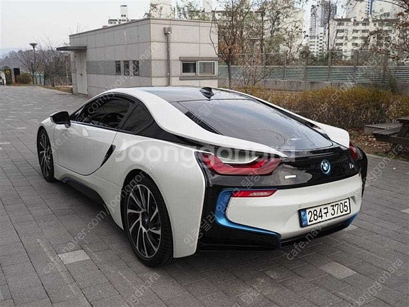 BMW i8 중고 흰색 2016년식 60,736km i...--4