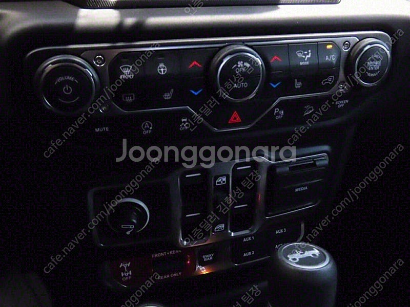지프 랭글러 중고차 할부가능 지프 수입중고차 빨간색 2...--7