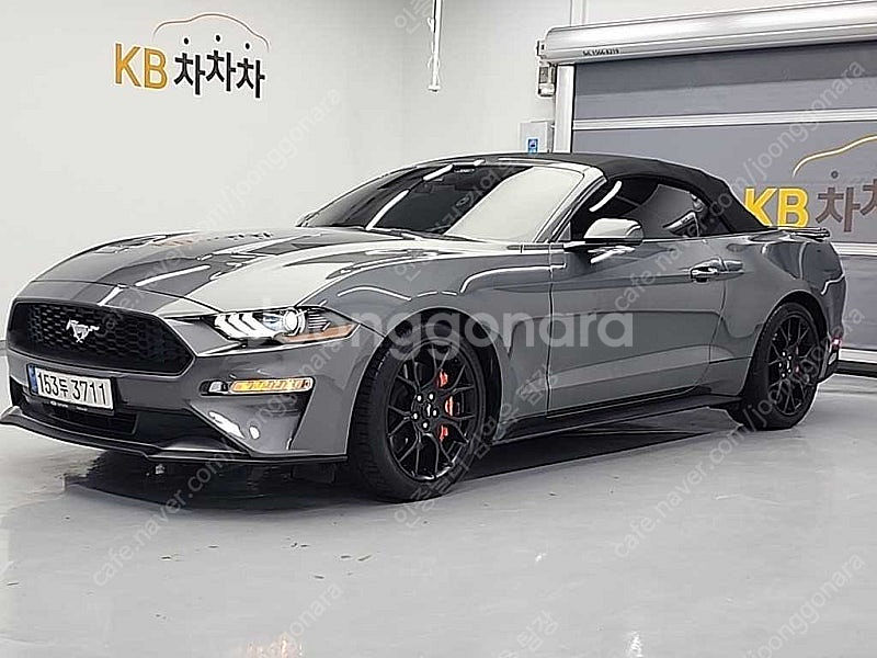 회색 포드 머스탱 중고 포드 중고차 컨버터블 중고자동차...--0