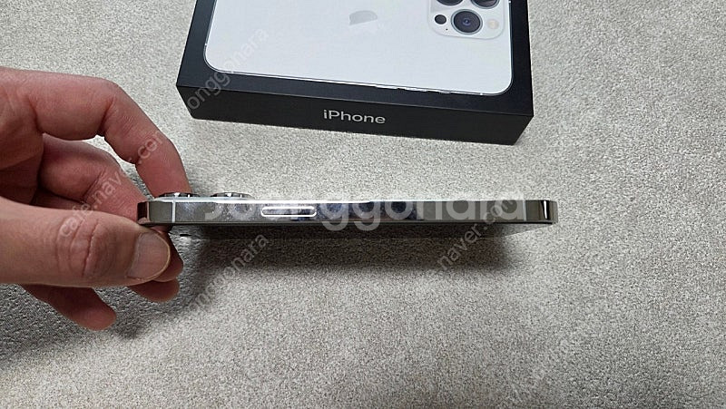 아이폰13프로 256gb 실버 팝니다--5