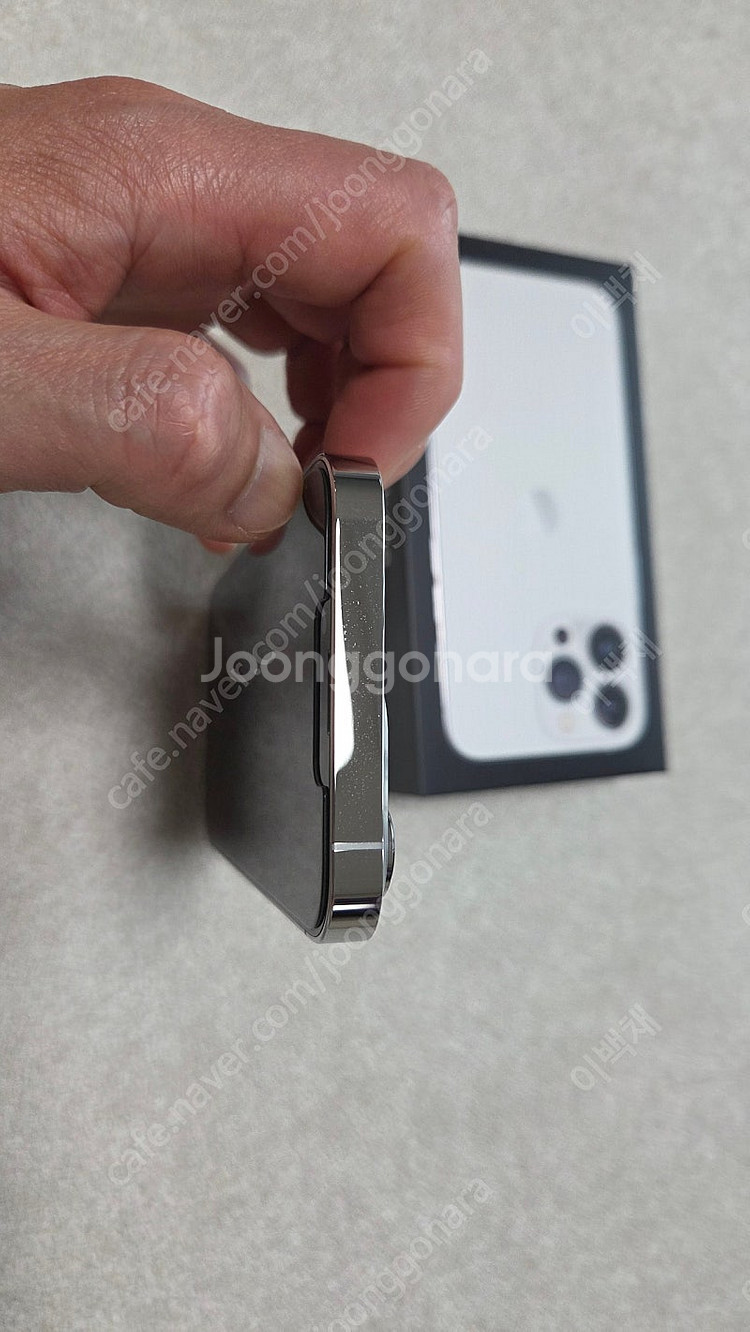 아이폰13프로 256gb 실버 팝니다--6