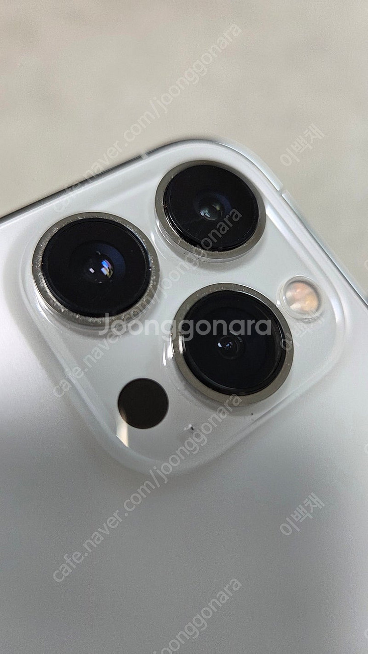 아이폰13프로 128gb 실버 팝니다--8