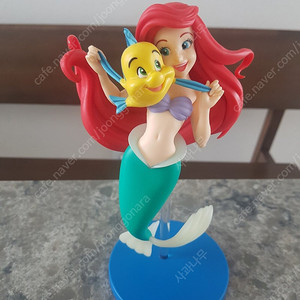 인어공주 피규어팝니다.