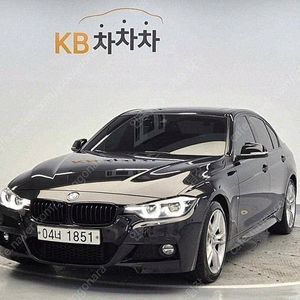 BMW 3시리즈 중고 BMW 중고 BMW 3시리즈 중고차 할부가능 검정색 2018년식 330i M 스포츠 쉐도우 중고자동차