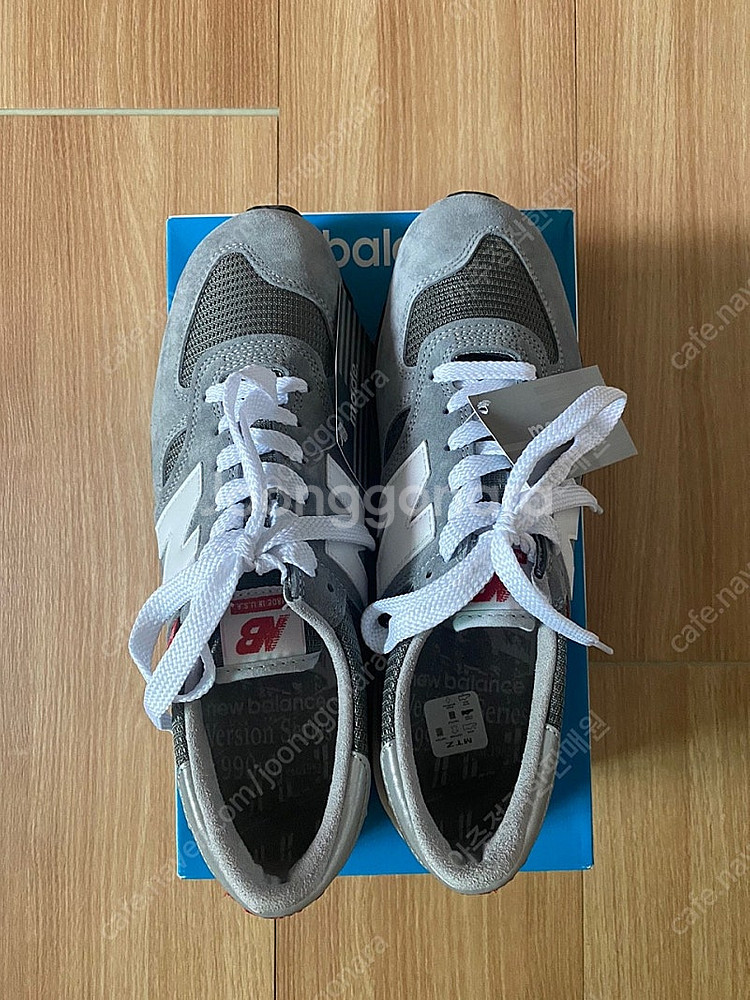 (새제품) 뉴발란스 990 v1 레드탭 그레이 275 ...--0