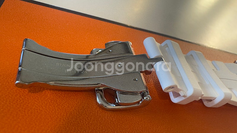 애플워치 에르메스 46MM 신상 킬림밴드 블랑 색상 판...--2
