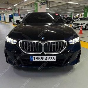 검정색 BMW 5시리즈 중고 BMW 520i 중고 M 스포츠 최저가 중고차 24시 상담가능 27,539 km