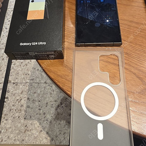 삼성 갤럭시 S24 Ultra 울트라 1TB 그린 자급제 (개인판매).