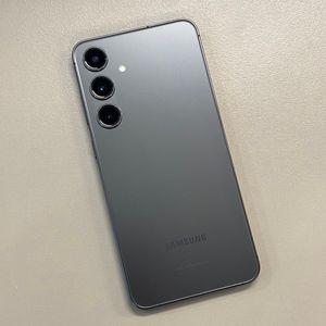 (특AAA급)갤럭시S24플러스 오닉스블랙색상 256용량 24년10월개통 미파손 무잔상 특AAA급 깨끗한단말기 실사용 선물용 추천 57만 판매합니다
