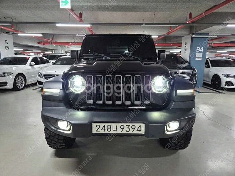 지프 랭글러 중고차 할부가능 지프 수입중고차 검정색 2...--0
