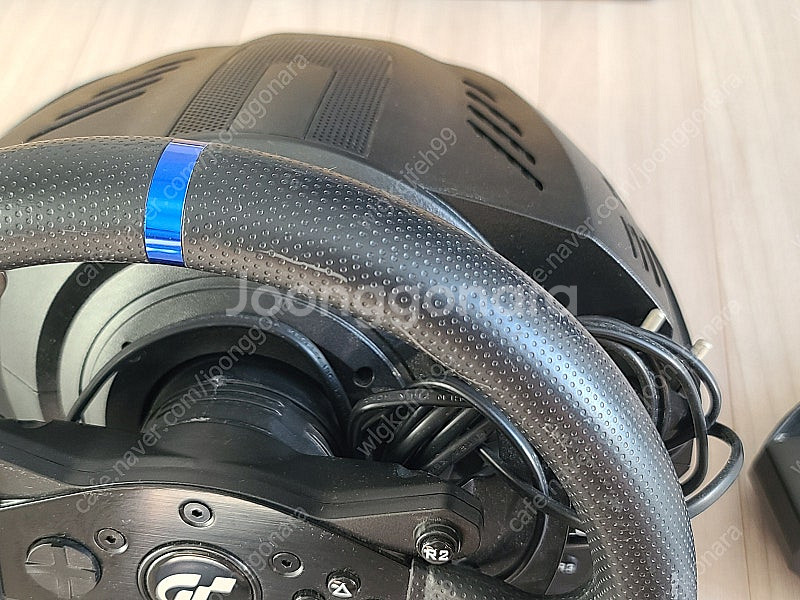 트러스트마스터 레이싱 휠 팝니다 (T300 RS + T...--2