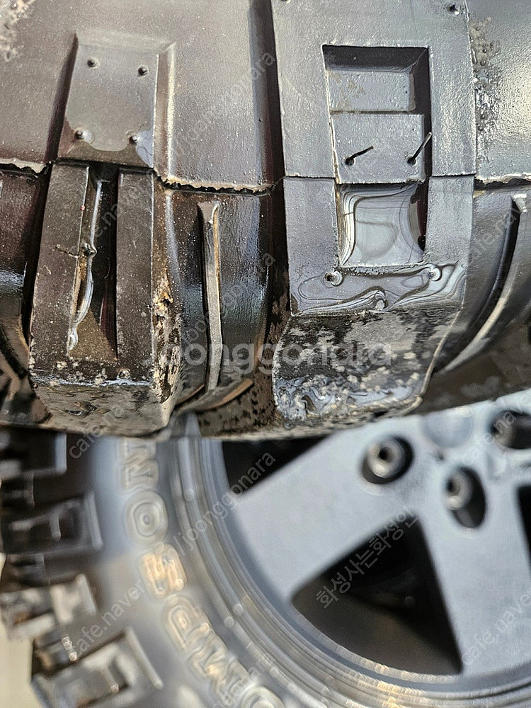 Mickey Thompson Baja mtz 33x12...--2
