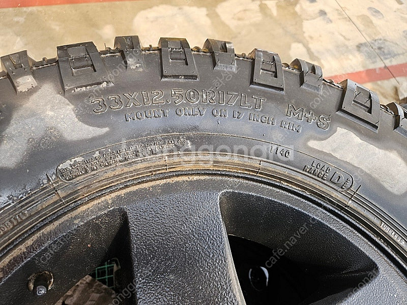 Mickey Thompson Baja mtz 33x12...--3