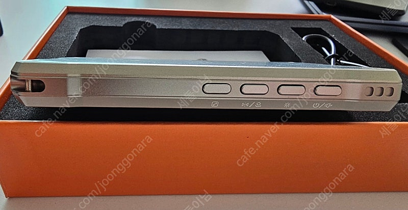 Fotorgear MS01 무선 마그네틱 아이폰 스마크폰 셀카 모니터 디스플레이 맥세이프--3