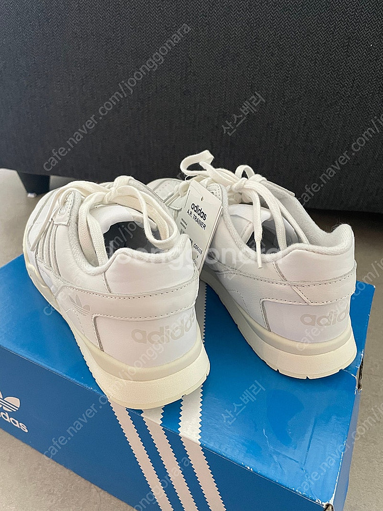아디다스 AR Trainer 245 새제품 cg6465--4