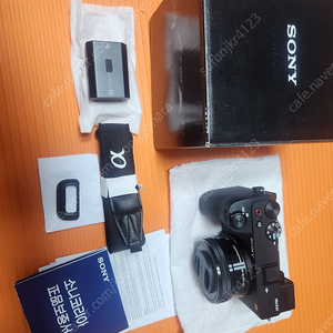 소니 a6700(16-50)kit,a7r5,85.4gm2 판매합니다.
