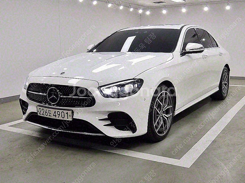 26,141 km 벤츠 E클래스 중고 벤츠 중고 W21...--7
