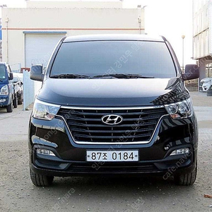 현대중고차 그랜드 스타렉스 중고 더 뉴 그랜드 스타렉스 3밴 중고차 검정색 2019년식 60,449km 2WD 밴 3인승 수원중고차