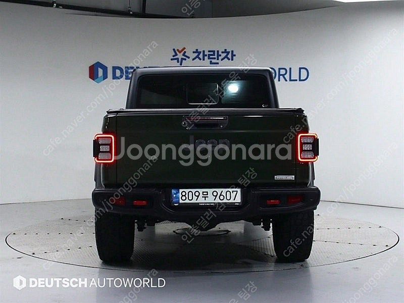 30,111 km 지프 글래디에이터 중고 지프 중고차 ...--9