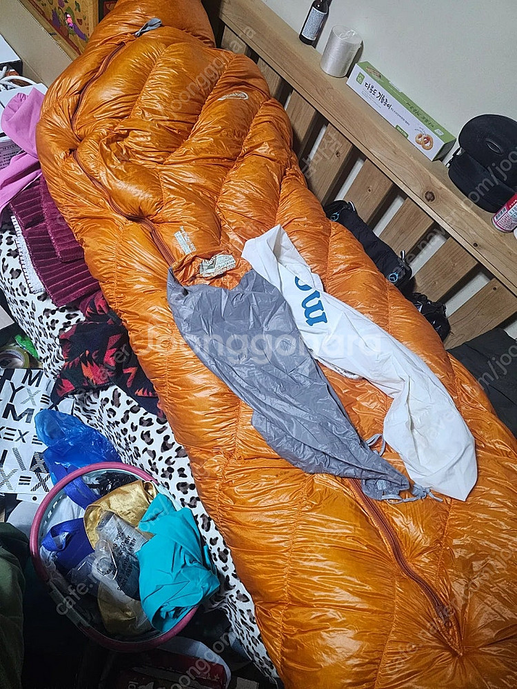 몽벨 다운허거800exp 우지퍼--0