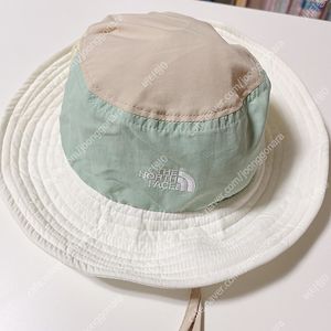뉴발란스키즈 버킷햇 M사이즈