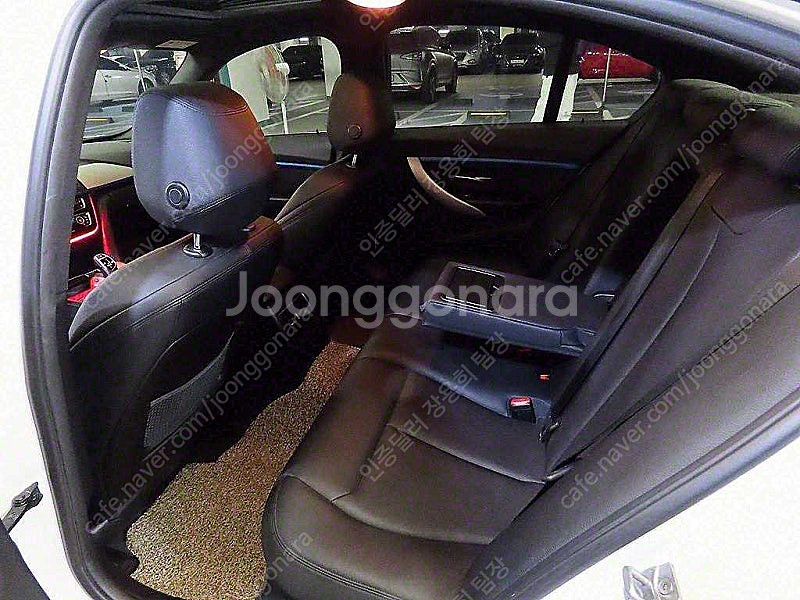BMW 3시리즈 중고 BMW 320d 중고승용차 3시리즈 중고차 흰색 2017년식 63,738km 320i M 스포...--7