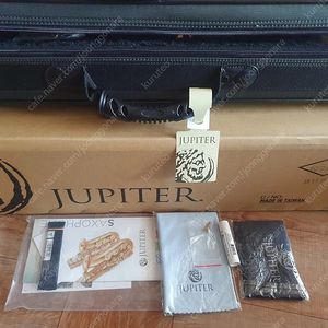 소프라노색소폰ㆍ쥬피터 JSS1000Q 신품급 판매합니다