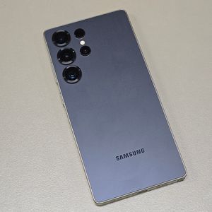 갤럭시 S25울트라 256기가 25년 4월개통 신폰급 SSS급단말기 120만에판매해요