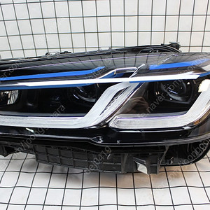 BMW G30후기5시리즈레이져 1대분판매합니다.