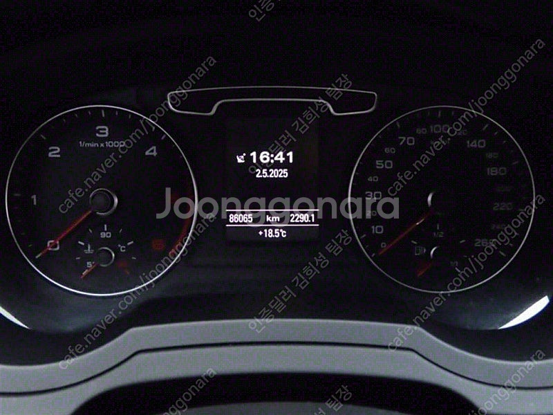 아우디 중고 Q3 흰색 2015년식 86,025km 3...--5