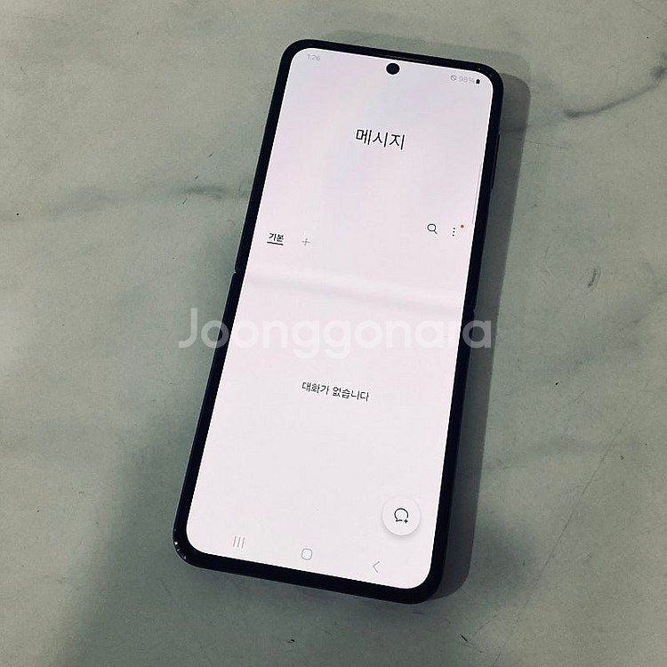 갤럭시 Z플립4 블랙 256기가 S급 매우매우깨끗! 2...--6