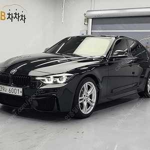 BMW 3시리즈 중고 BMW 중고 BMW 3시리즈 중고차 할부가능 검정색 2018년식 80,821km 330i M 스포츠 쉐도우 수원중고차