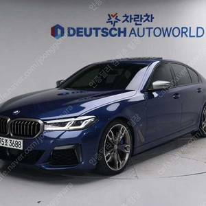 BMW 5시리즈 중고 BMW 중고 5시리즈 중고차 할부 파란색 2021년식 60,929km M550i xDrive 중고자동차