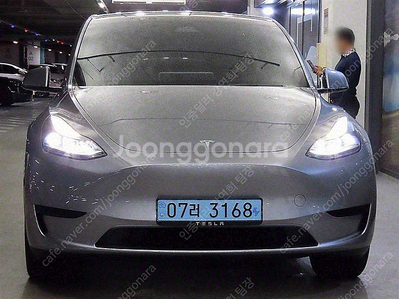 테슬라 모델 Y 중고 테슬라 중고 회색 2025년식 2...--2