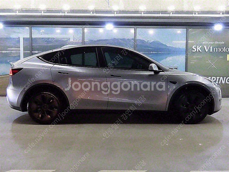테슬라 모델 Y 중고 테슬라 중고 회색 2025년식 2...--3