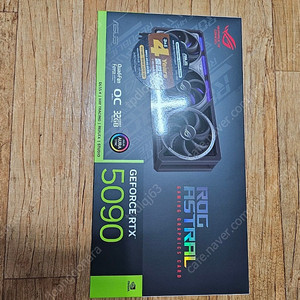미개봉)ASUS ROG Astral 지포스 RTX 5090 OC D7 32GB 팝니다.