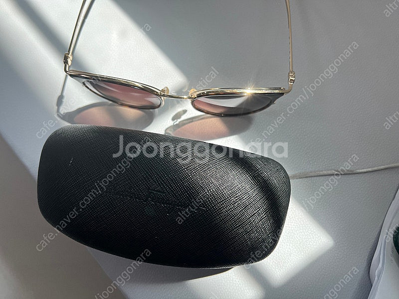 페레가모 선글라스--4