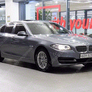 BMW 520D 중고 회색 2015년식 520d xDrive 중고자동차