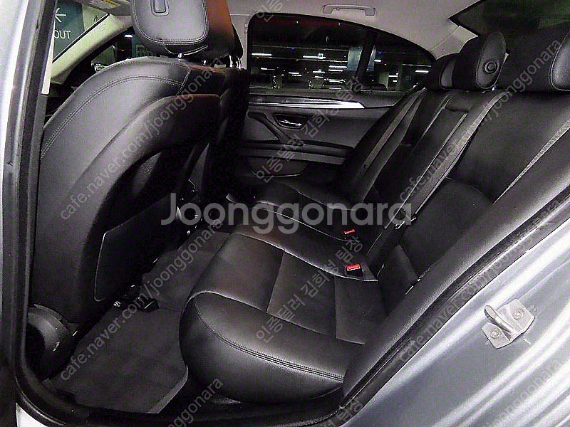 BMW 520D 중고 회색 2015년식 520d xDr...--7