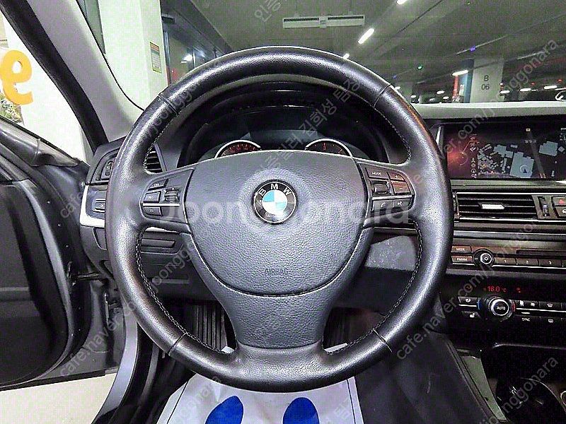 BMW 520D 중고 회색 2015년식 520d xDr...--8