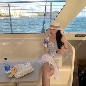 르플레인 프랭키 블라우스 S사이즈 새상품