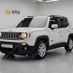 지프 레니게이드 중고 지프 자동차중고 레니게이드 중고차 흰색 2018년식 46,167km 2.4 론지튜드 중고차량