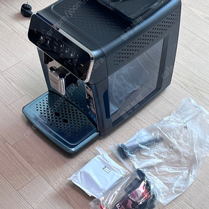 필립스 라떼고 3300 전자동머신 판매합니다