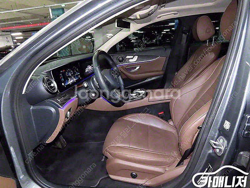 [벤츠]E-클래스 W213 E300 4MATIC 아방가...--6