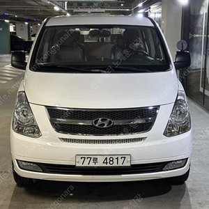 스타렉스 중고 그랜드 스타렉스 중고차 흰색 2015년식 83,691km 12인승 왜건 CVX 럭셔리 중고자동차시세표