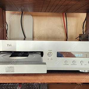 TRIODE TRV-CD4SE(트라이오드 진공관 씨디플레이어)